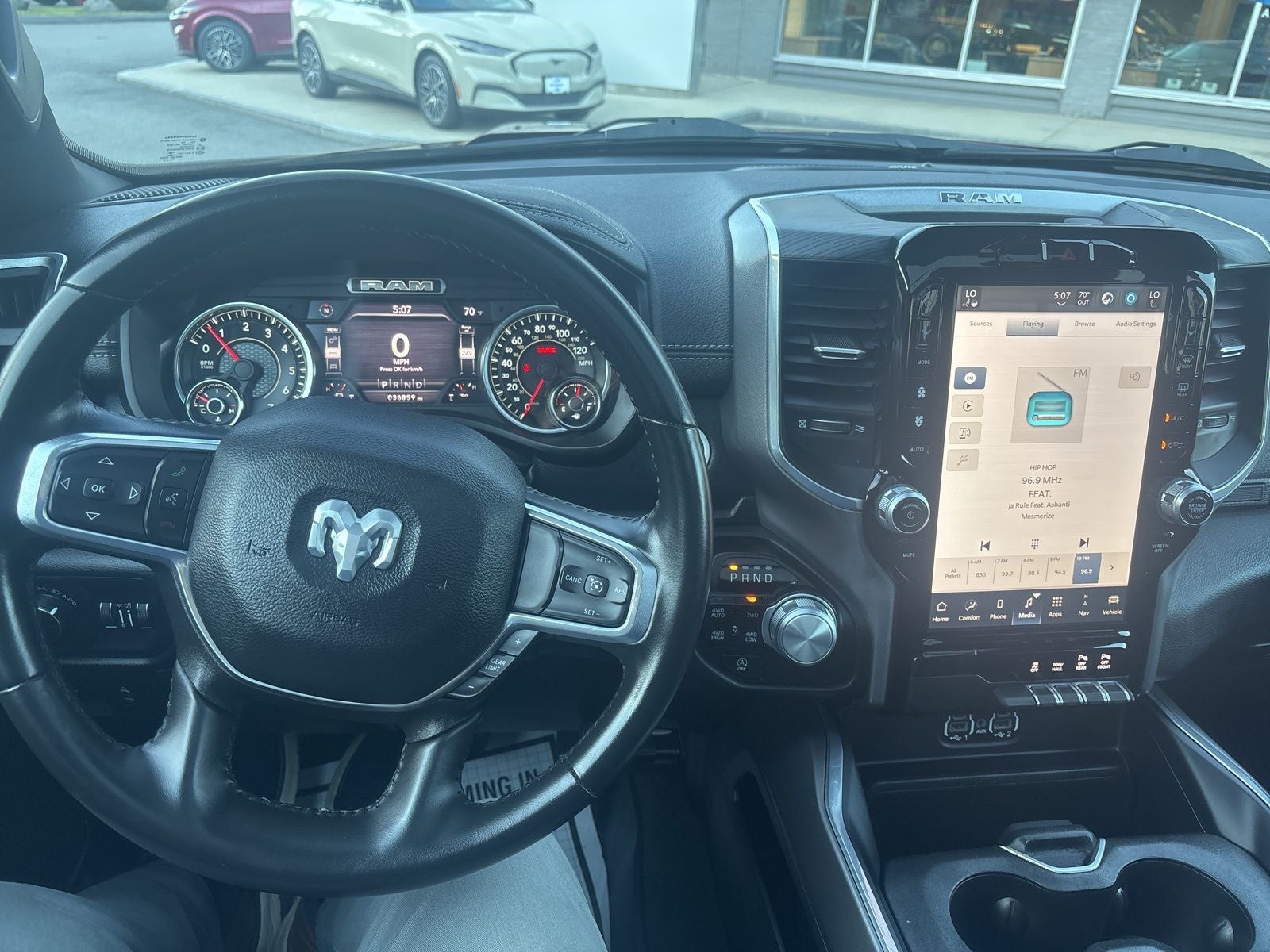 2023 RAM 1500 Laramie