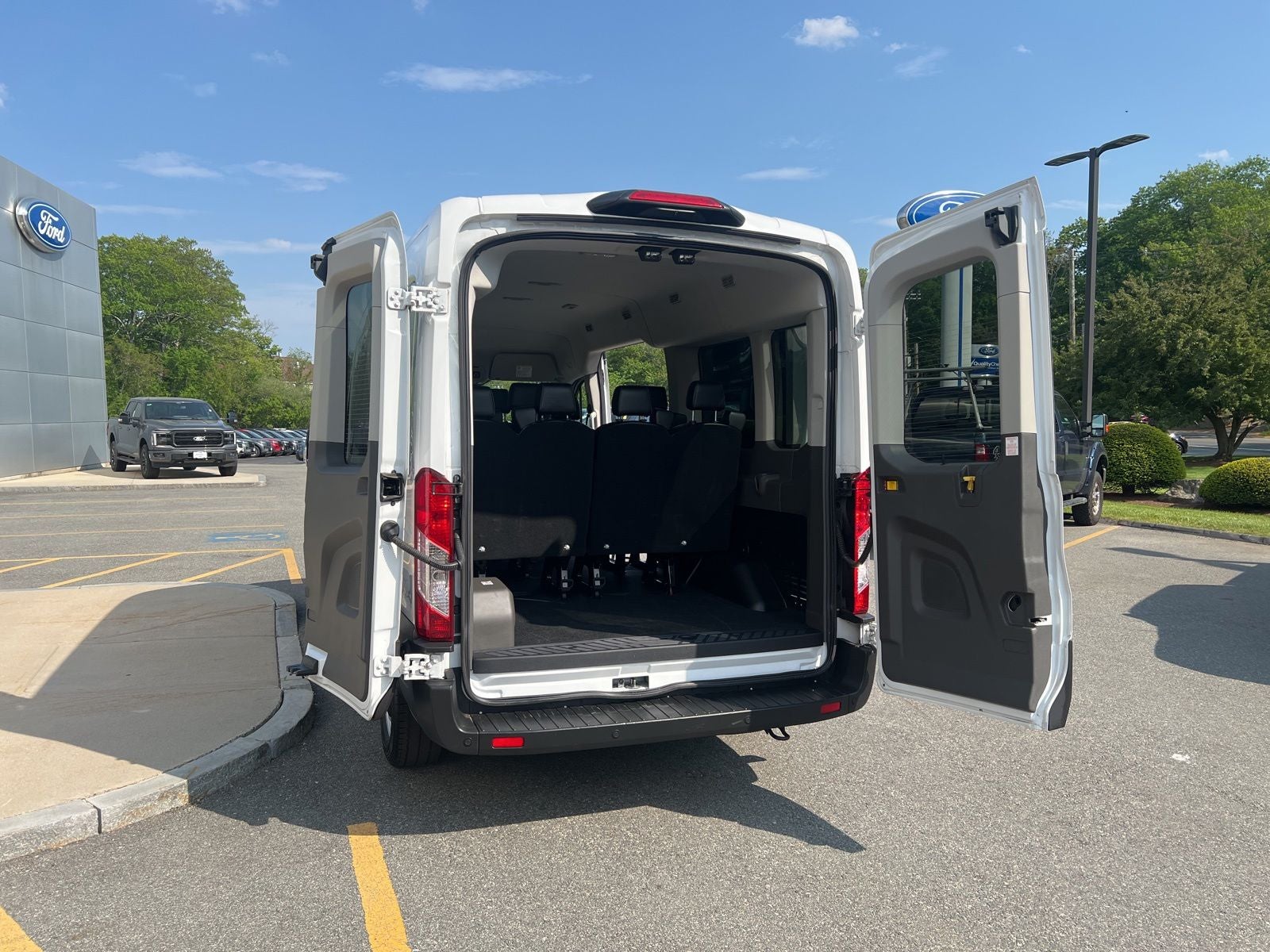 2024 Ford Transit-350 XL