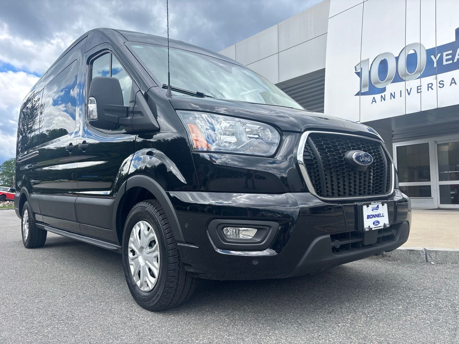 2025 Ford Transit-350 XLT