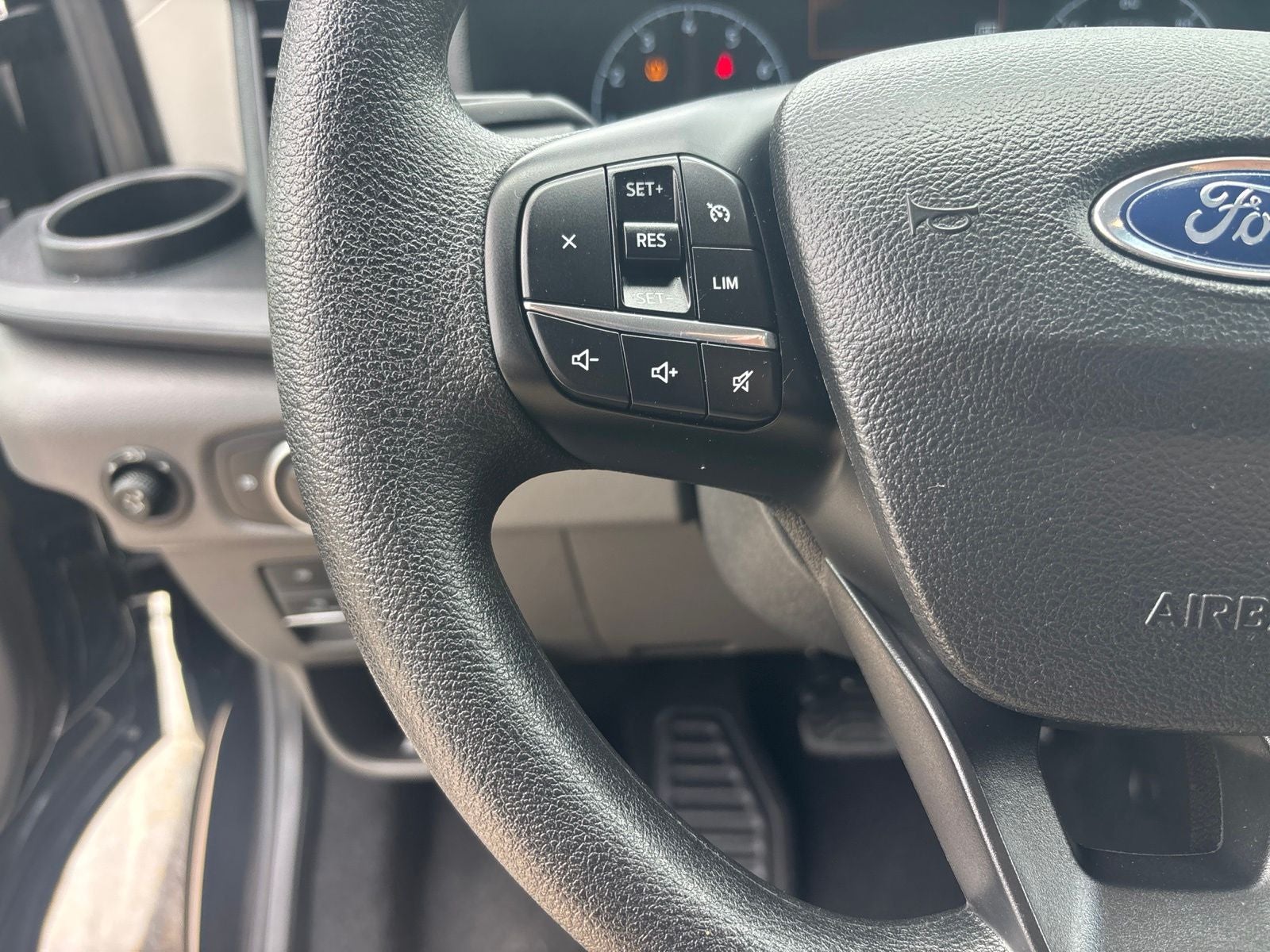 2025 Ford Transit-350 XLT