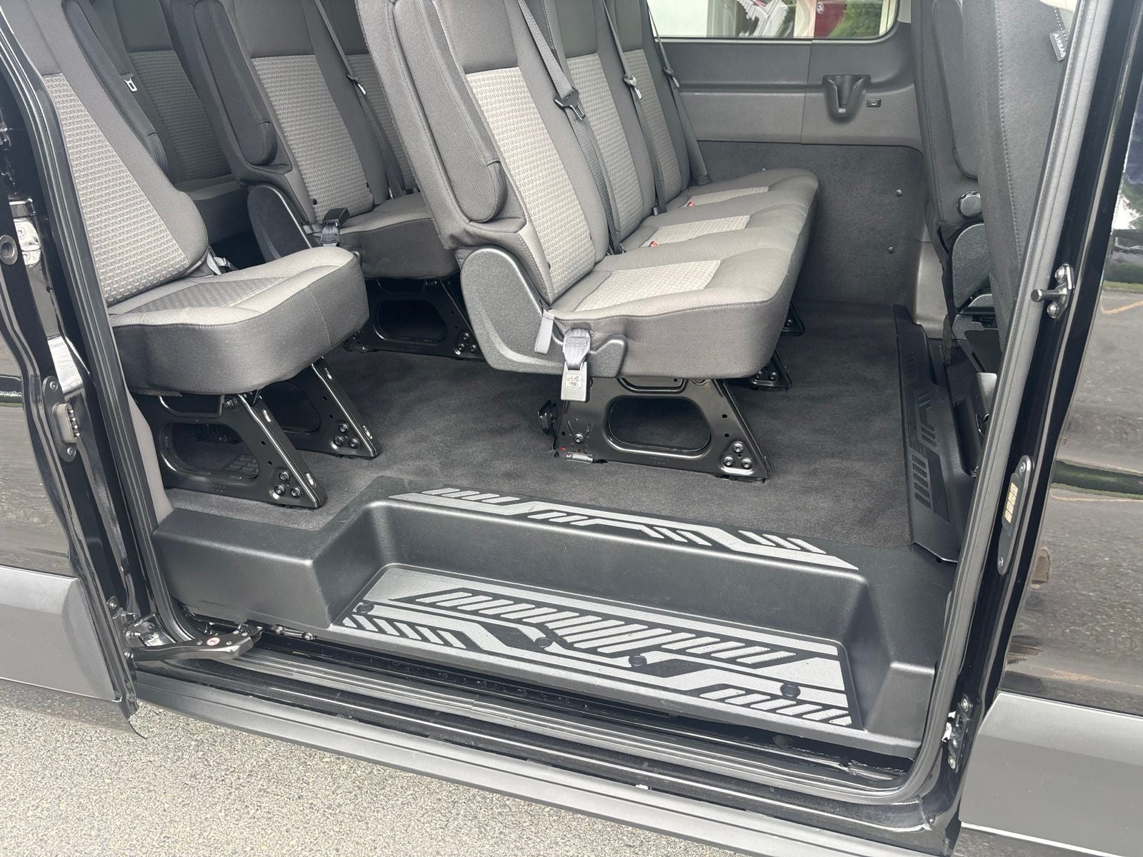 2025 Ford Transit-350 XLT