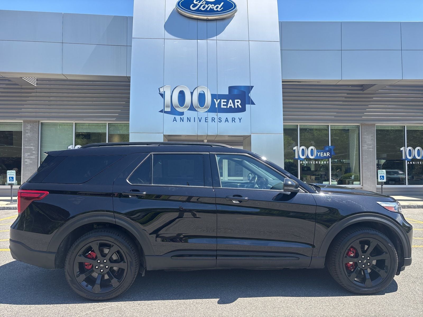 2023 Ford Explorer ST