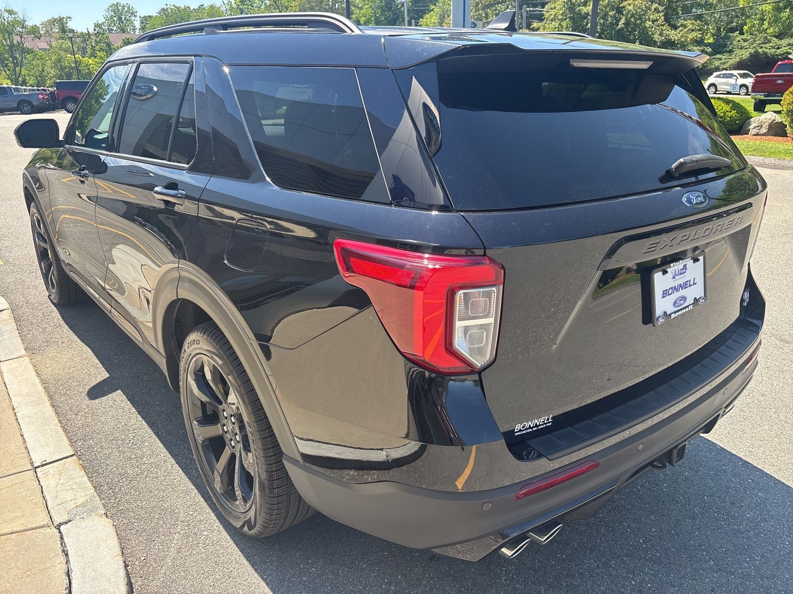 2023 Ford Explorer ST