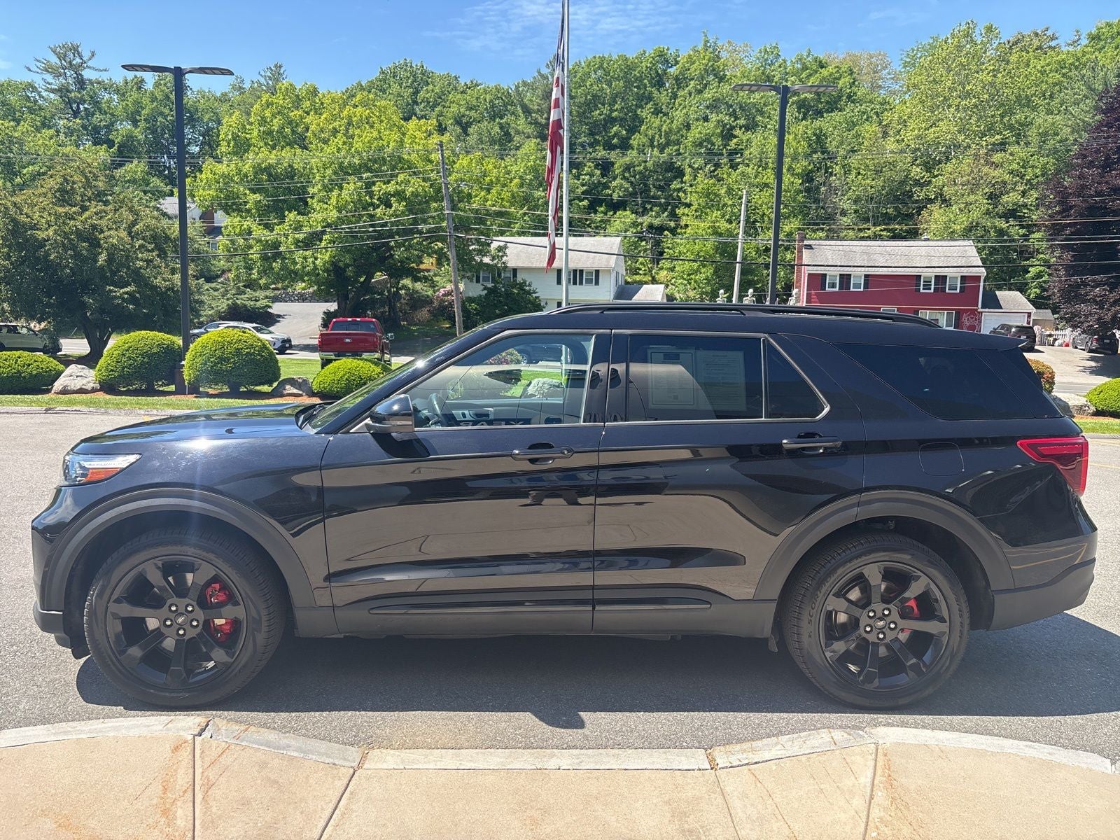 2023 Ford Explorer ST