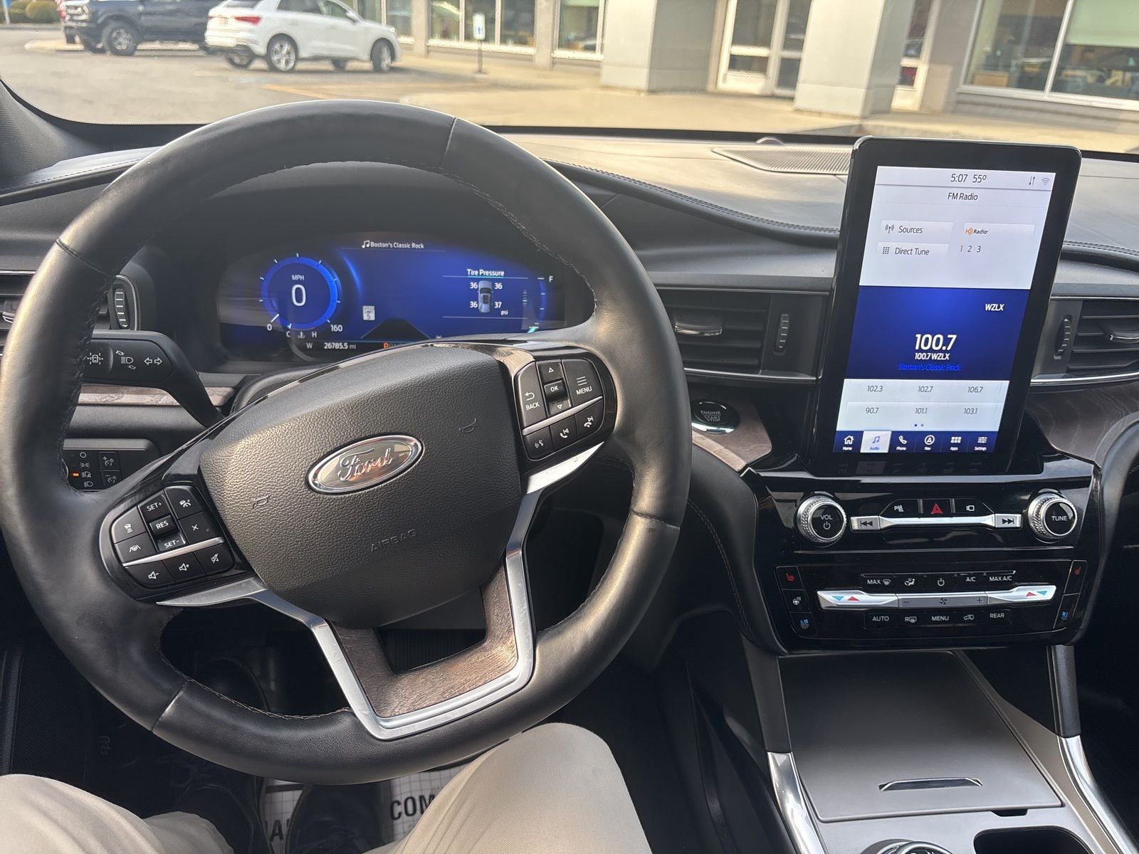 2022 Ford Explorer Platinum