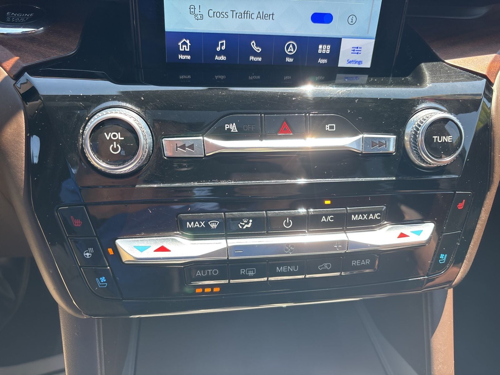 2022 Ford Explorer King Ranch