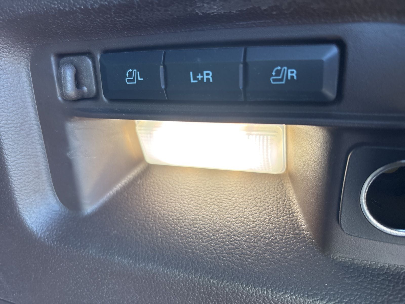 2022 Ford Explorer King Ranch