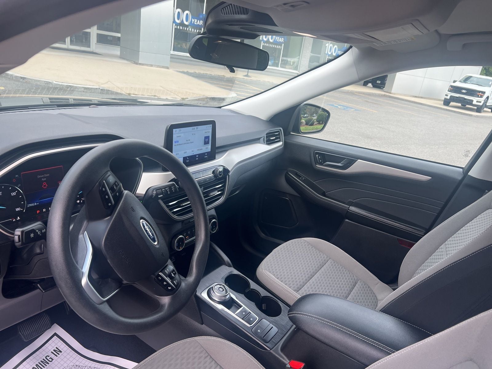 2022 Ford Escape Hybrid SE