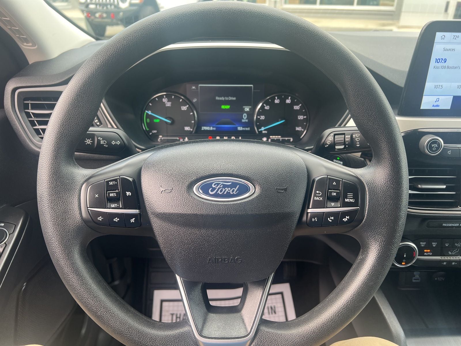 2022 Ford Escape Hybrid SE
