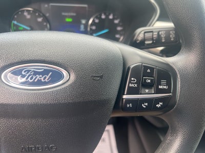 2022 Ford Escape Hybrid SE
