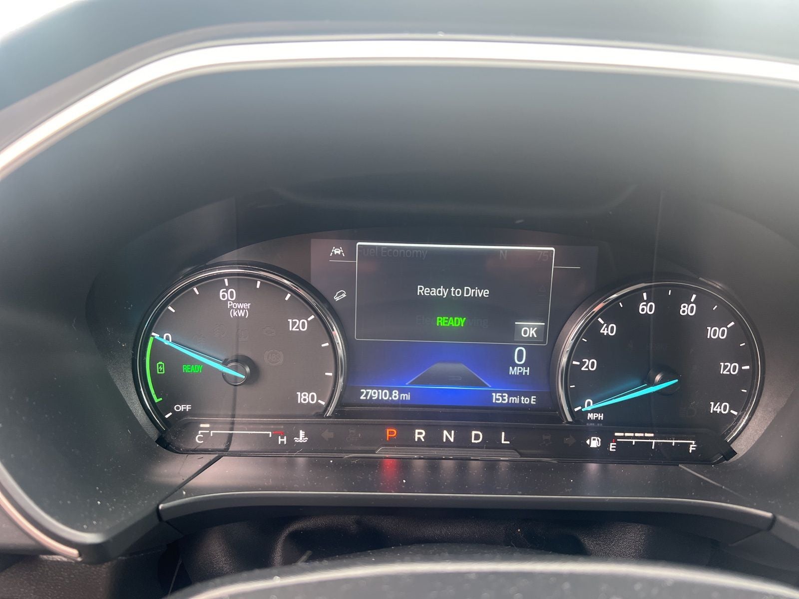 2022 Ford Escape Hybrid SE