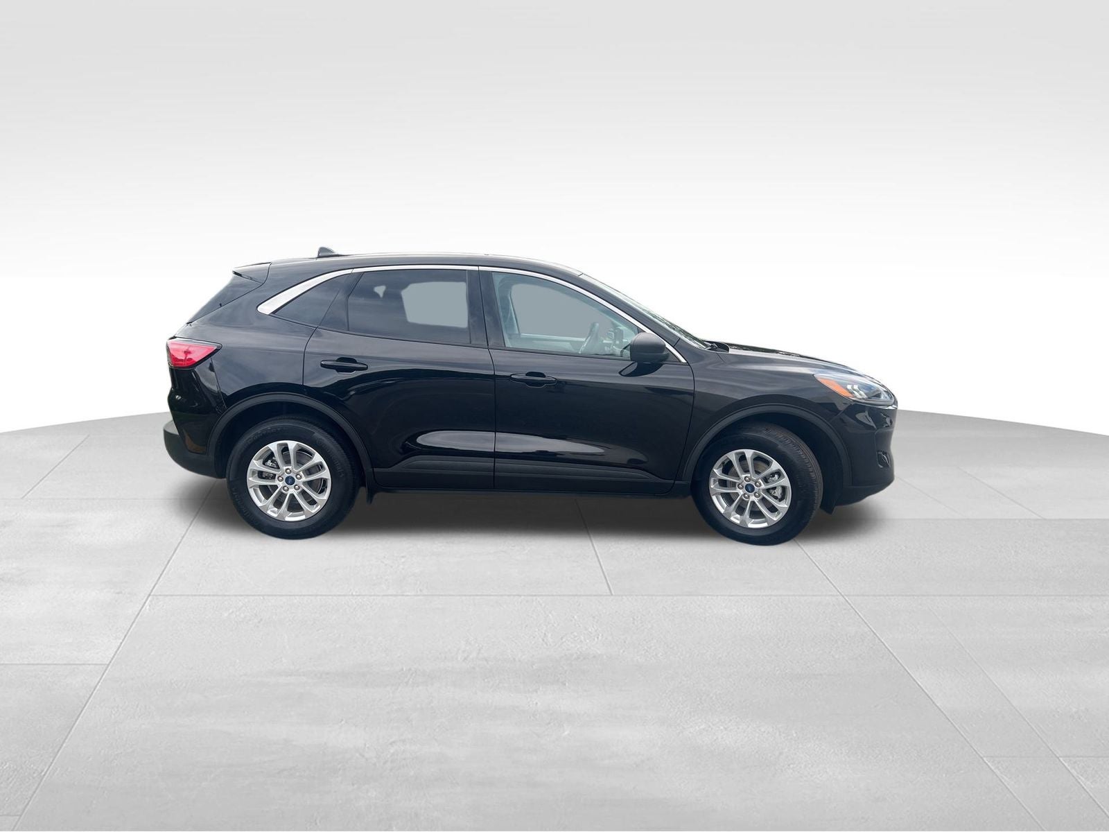 2022 Ford Escape Hybrid SE