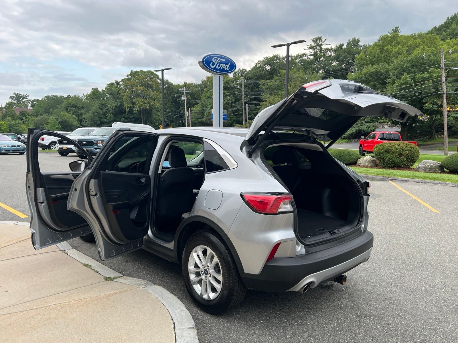 2022 Ford Escape SE