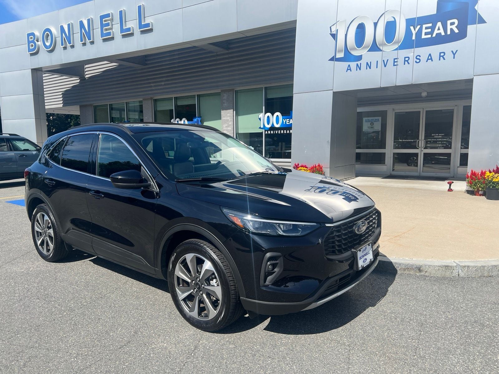 2025 Ford Escape Platinum