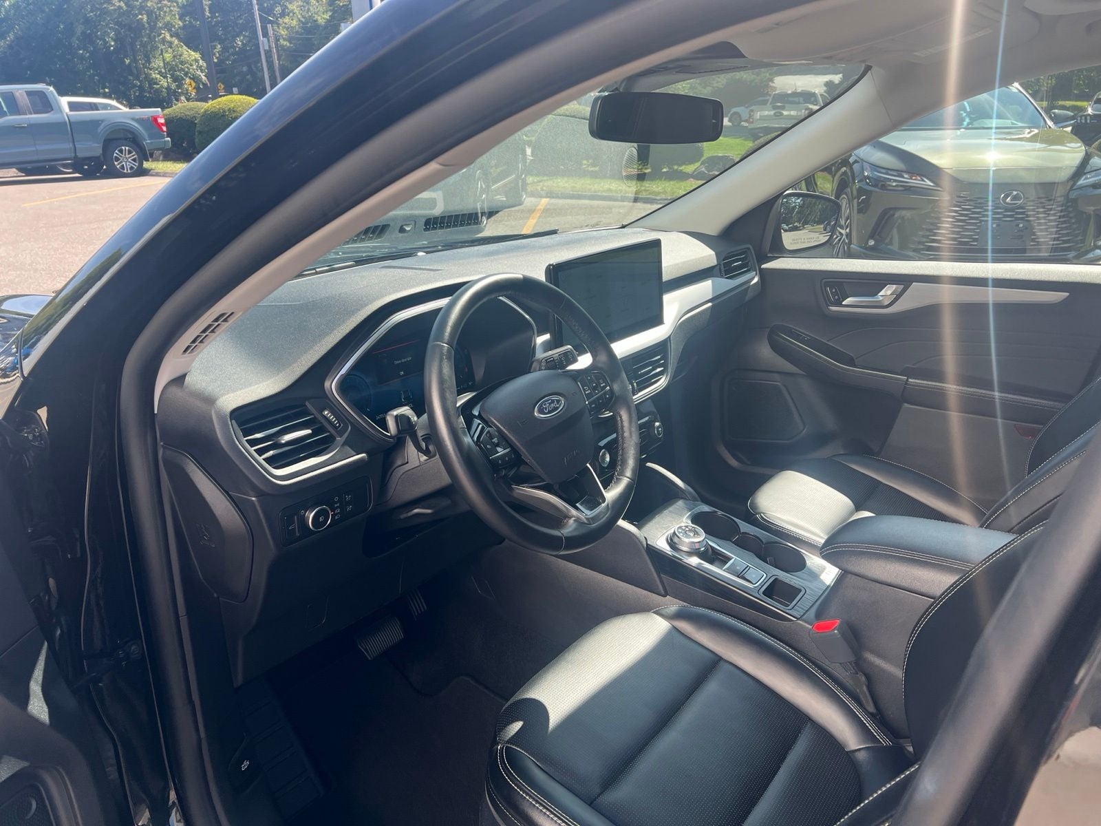 2025 Ford Escape Platinum
