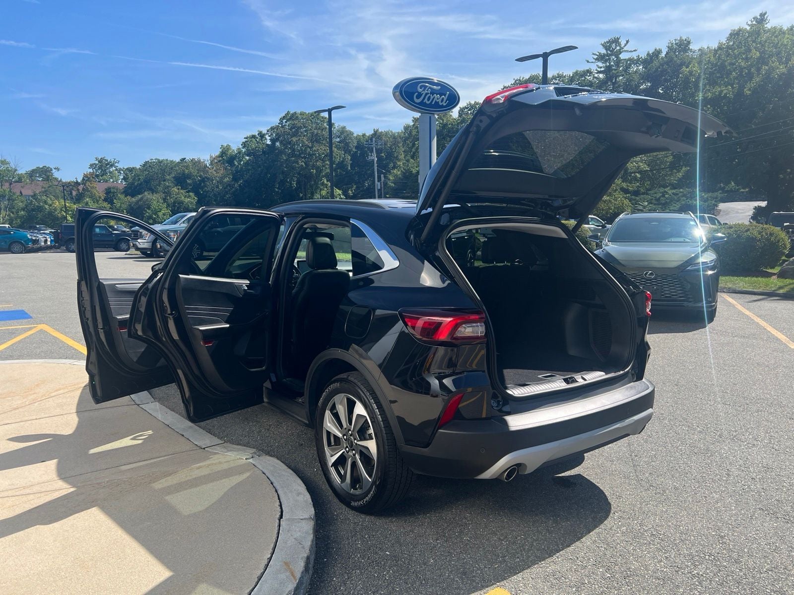 2025 Ford Escape Platinum