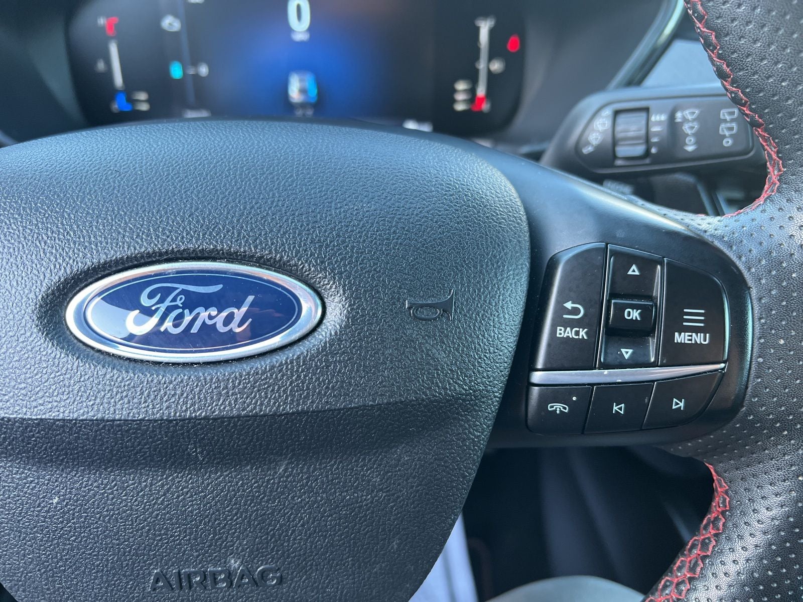 2023 Ford Escape Hybrid ST-Line Select