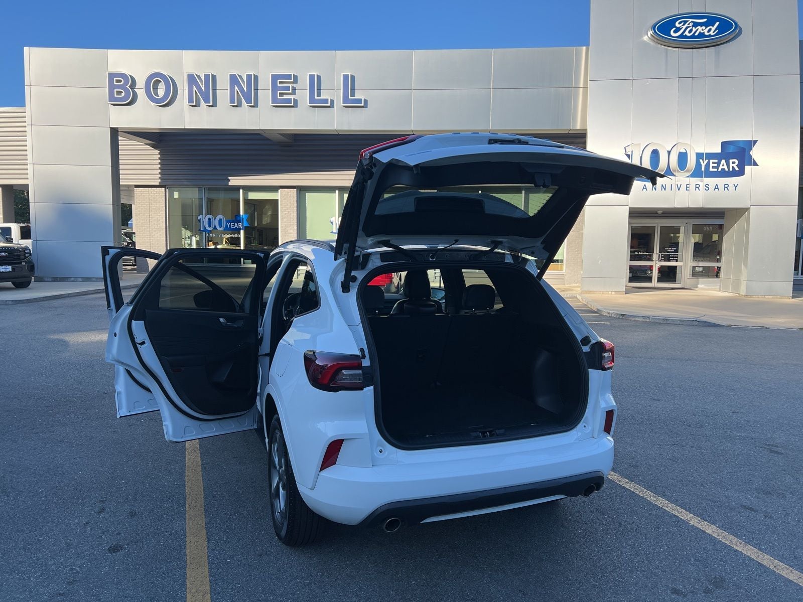 2023 Ford Escape Hybrid ST-Line Select