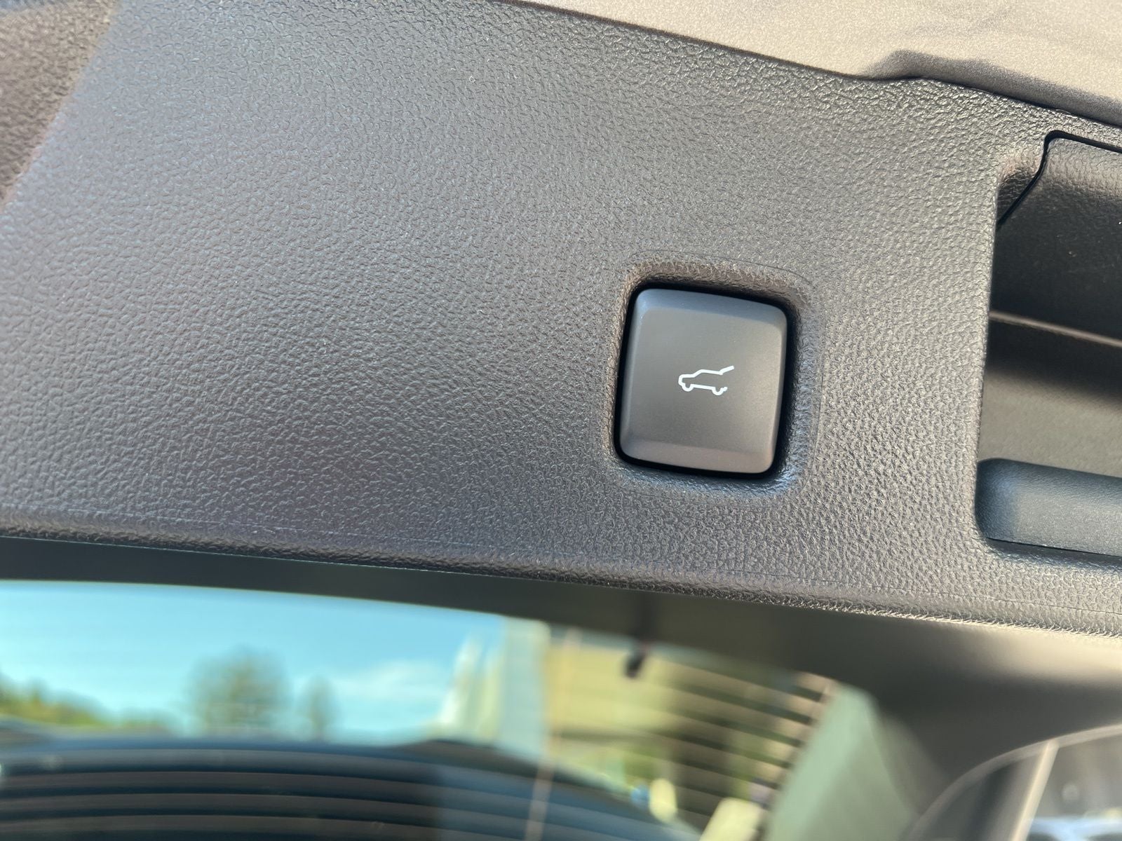 2025 Ford Escape Hybrid ST-Line Select