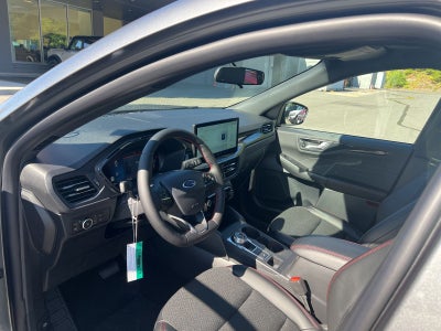 2025 Ford Escape Hybrid ST-Line Select