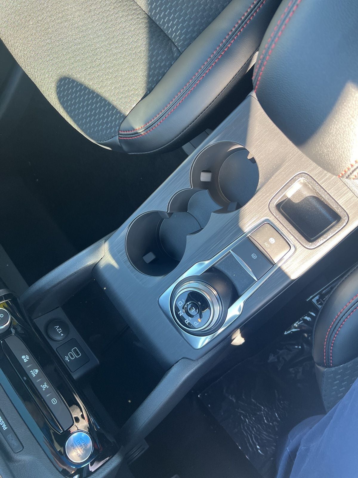 2025 Ford Escape Hybrid ST-Line Select