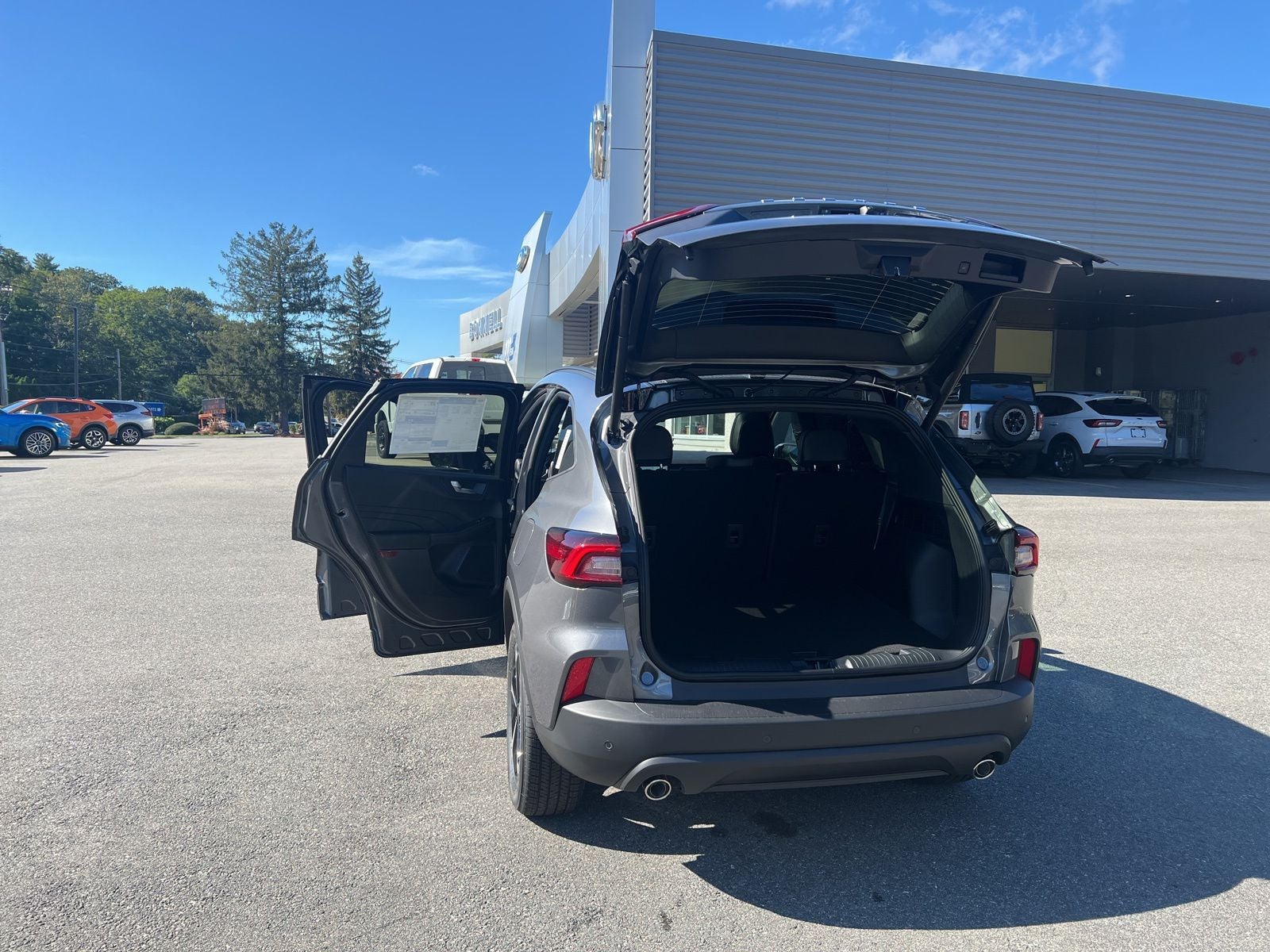 2025 Ford Escape Hybrid ST-Line Select