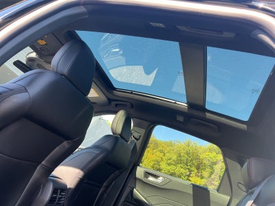 2025 Ford Escape Hybrid ST-Line Select