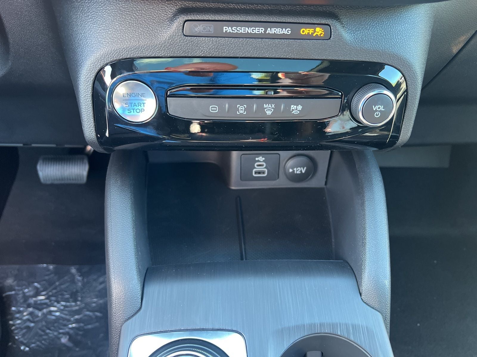 2025 Ford Escape Hybrid ST-Line Select