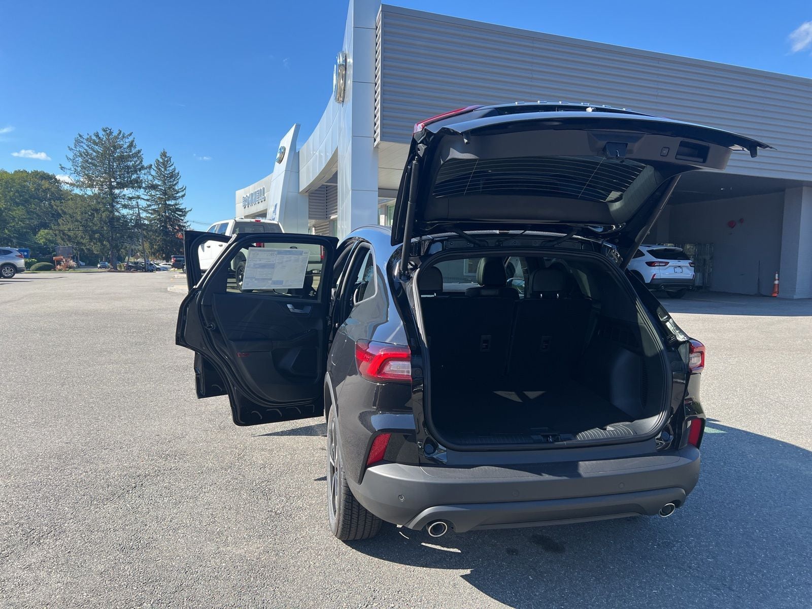 2025 Ford Escape Hybrid ST-Line Select