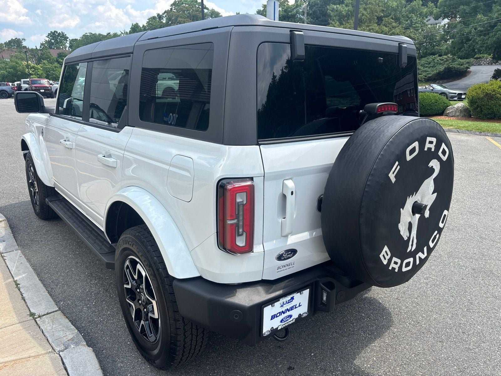 2024 Ford Bronco Outer Banks