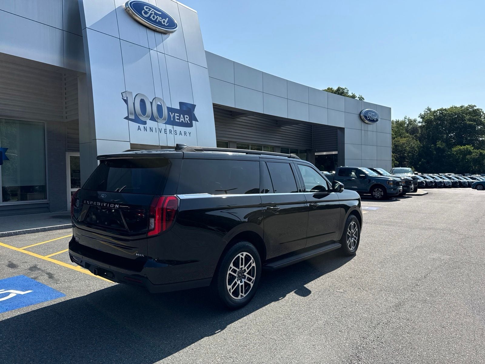 2025 Ford Expedition Max Active
