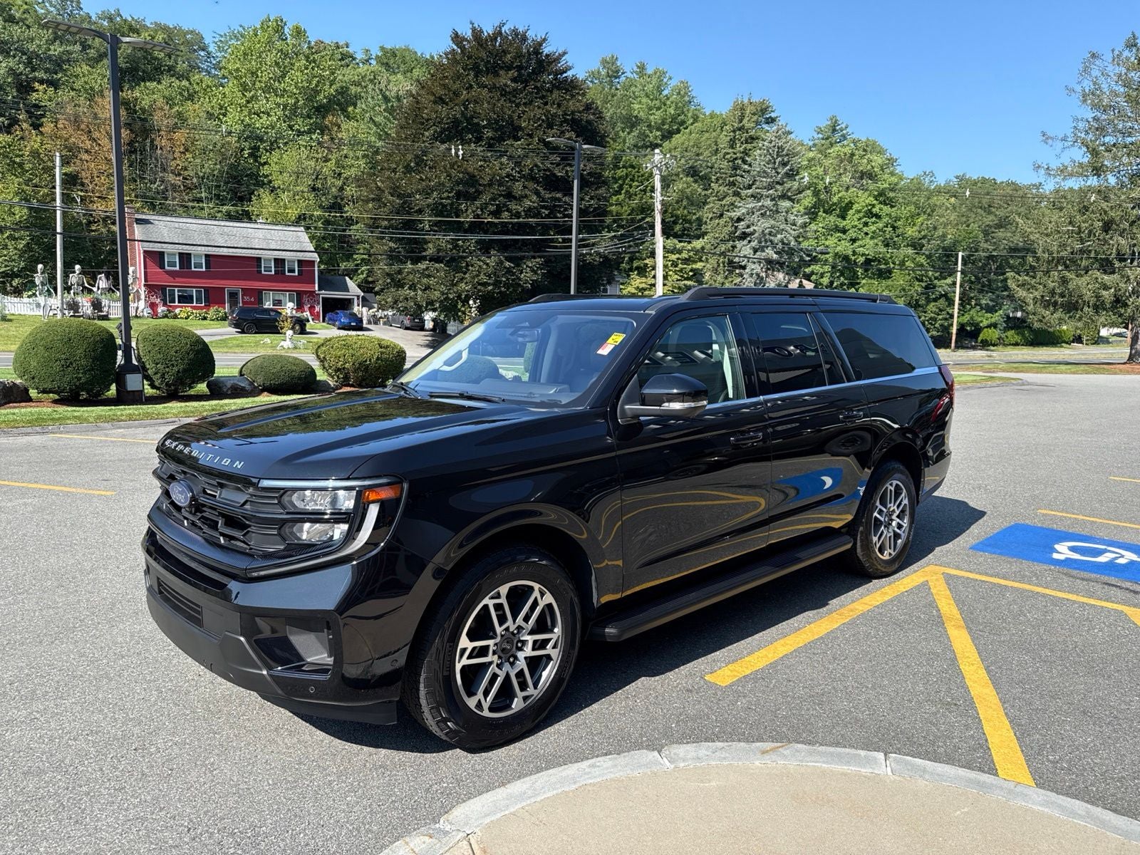 2025 Ford Expedition Max Active
