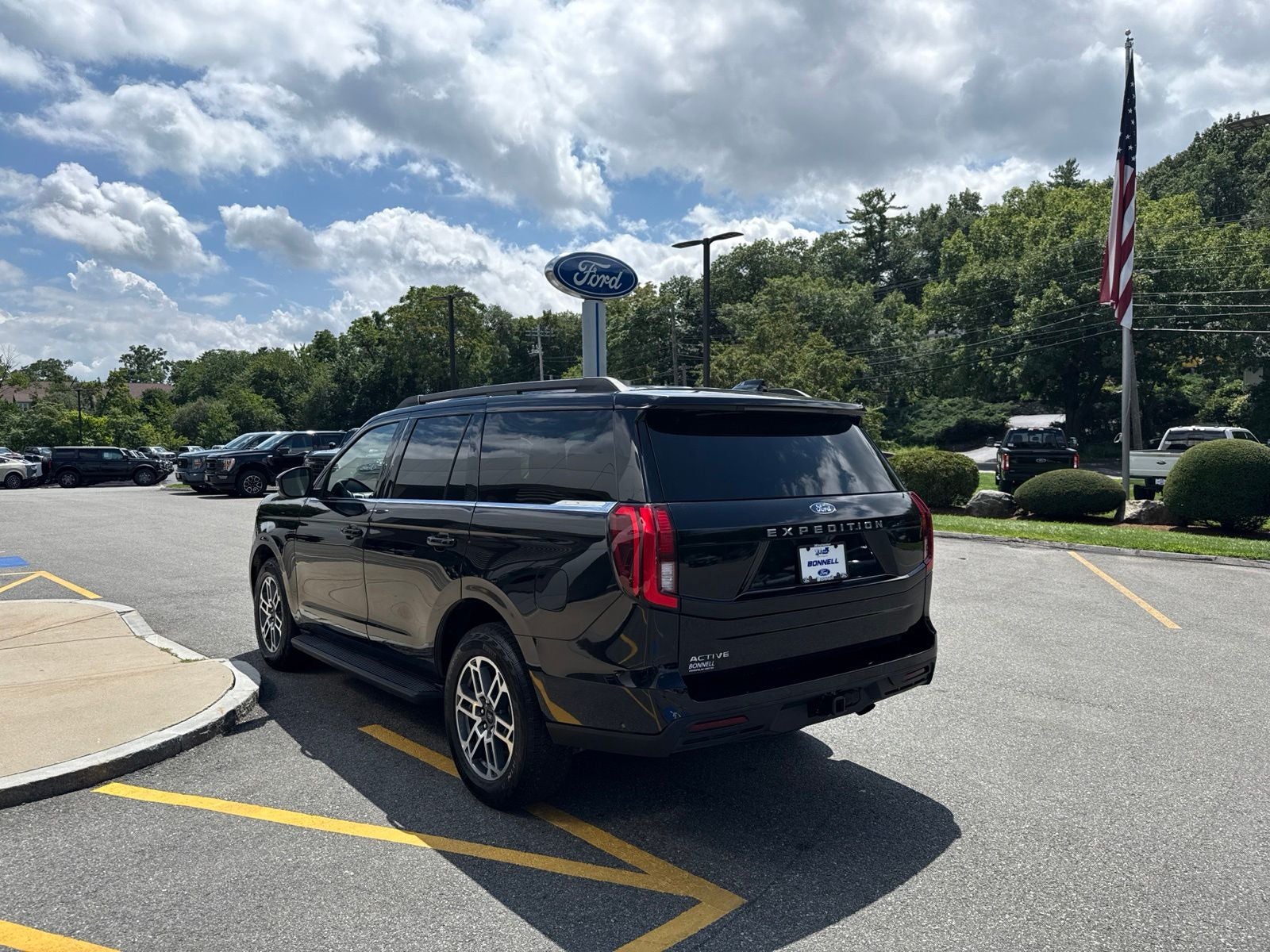 2025 Ford Expedition Active