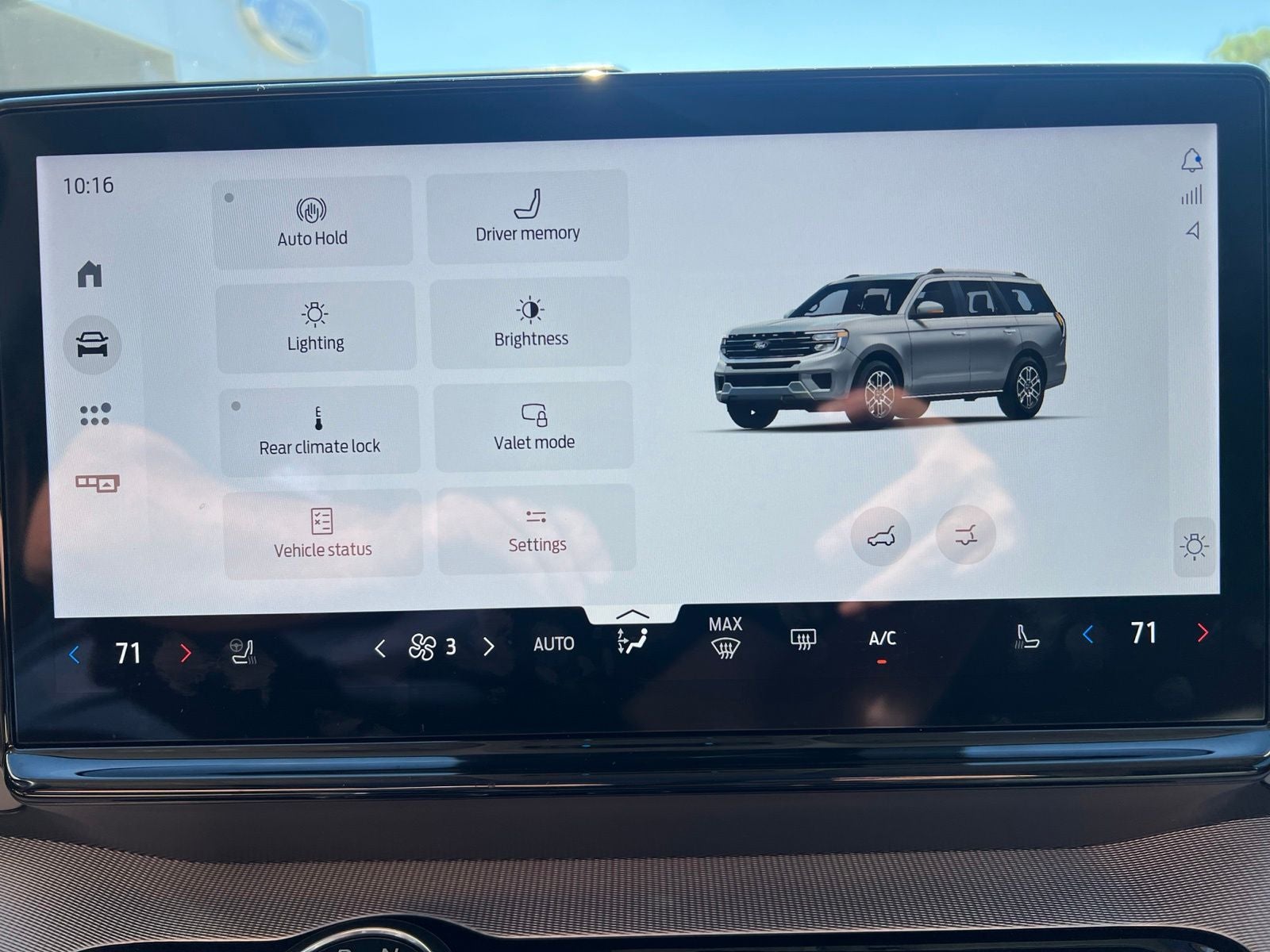 2026 Ford Expedition Active