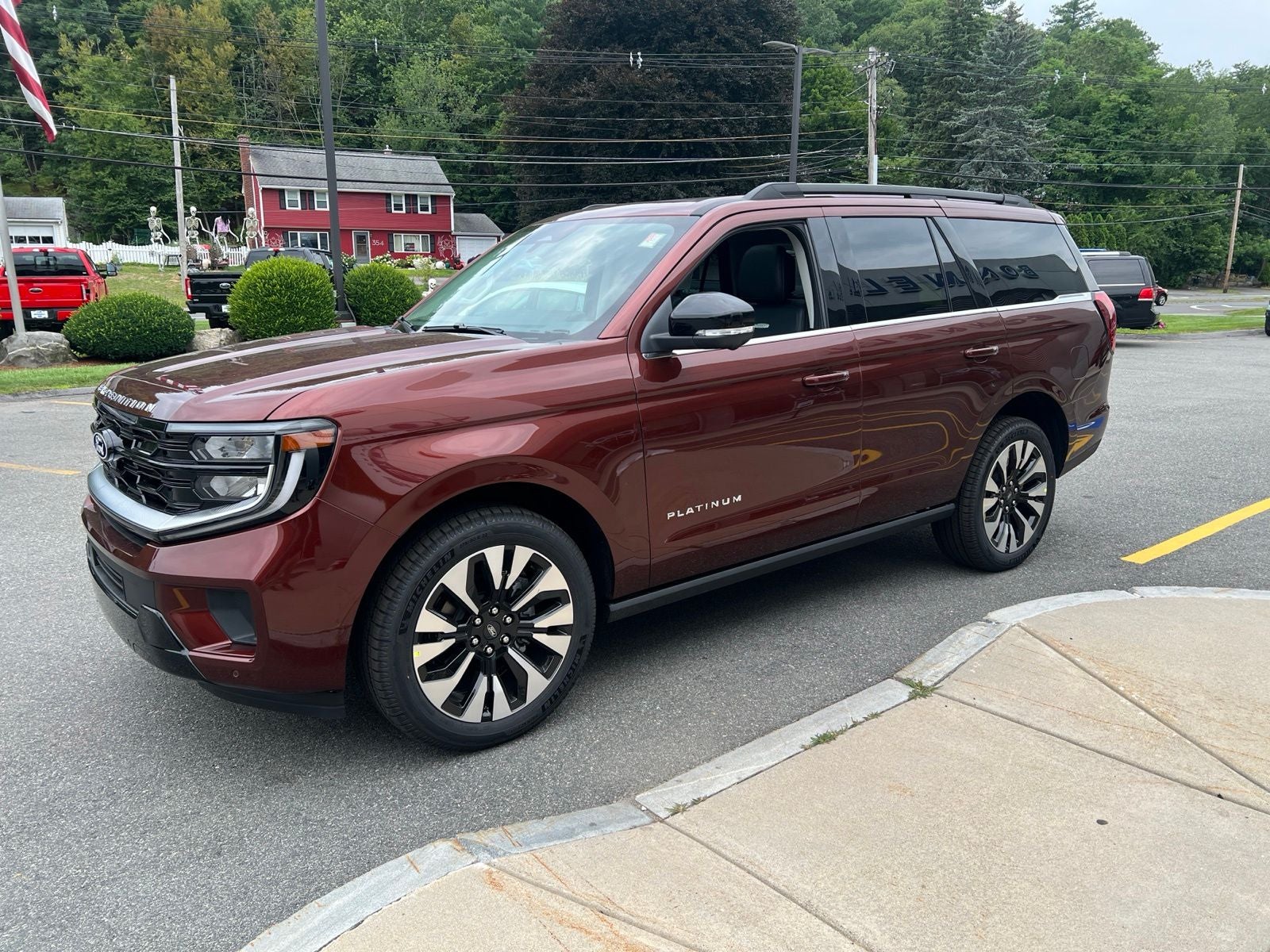 2027 Ford Expedition Platinum