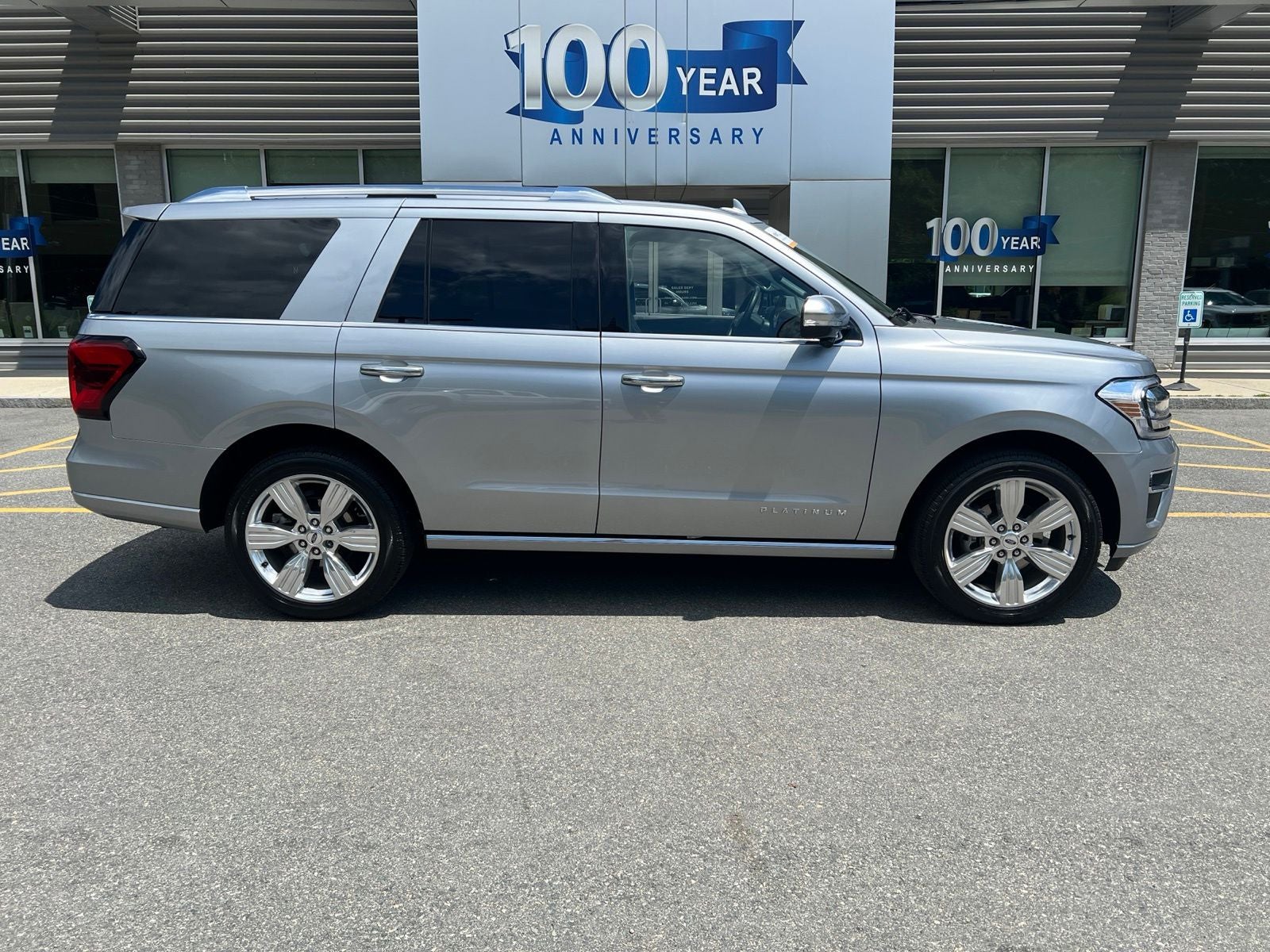2023 Ford Expedition Platinum