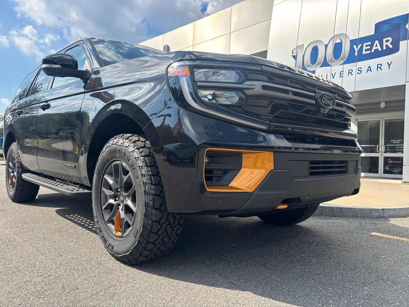 2026 Ford Expedition Tremor