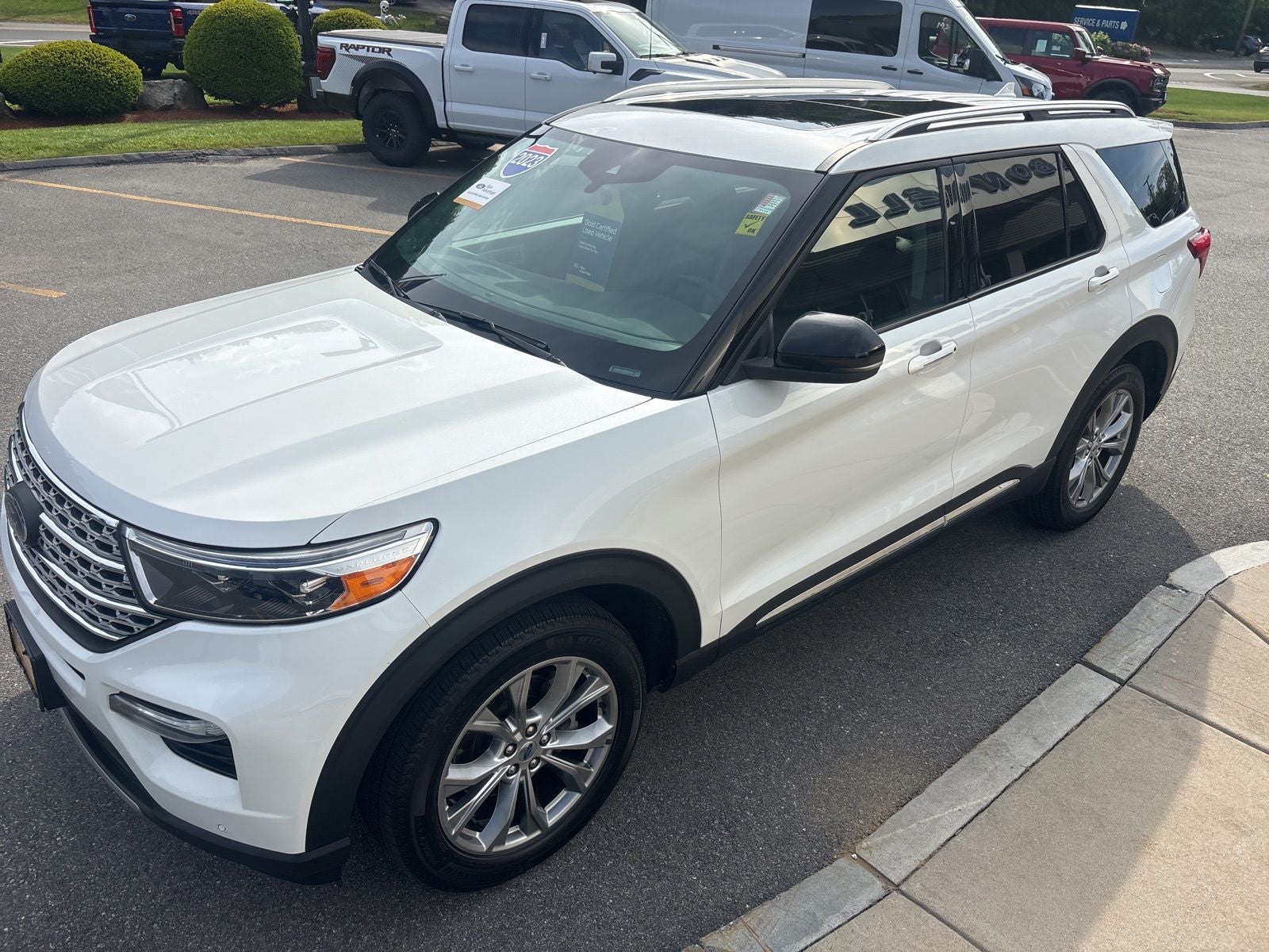 2023 Ford Explorer Limited