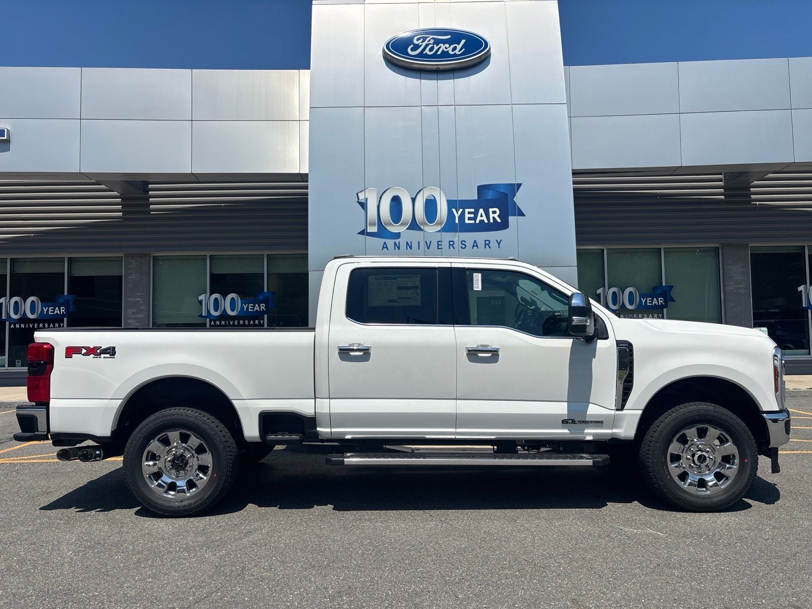 2026 Ford F-250SD Lariat