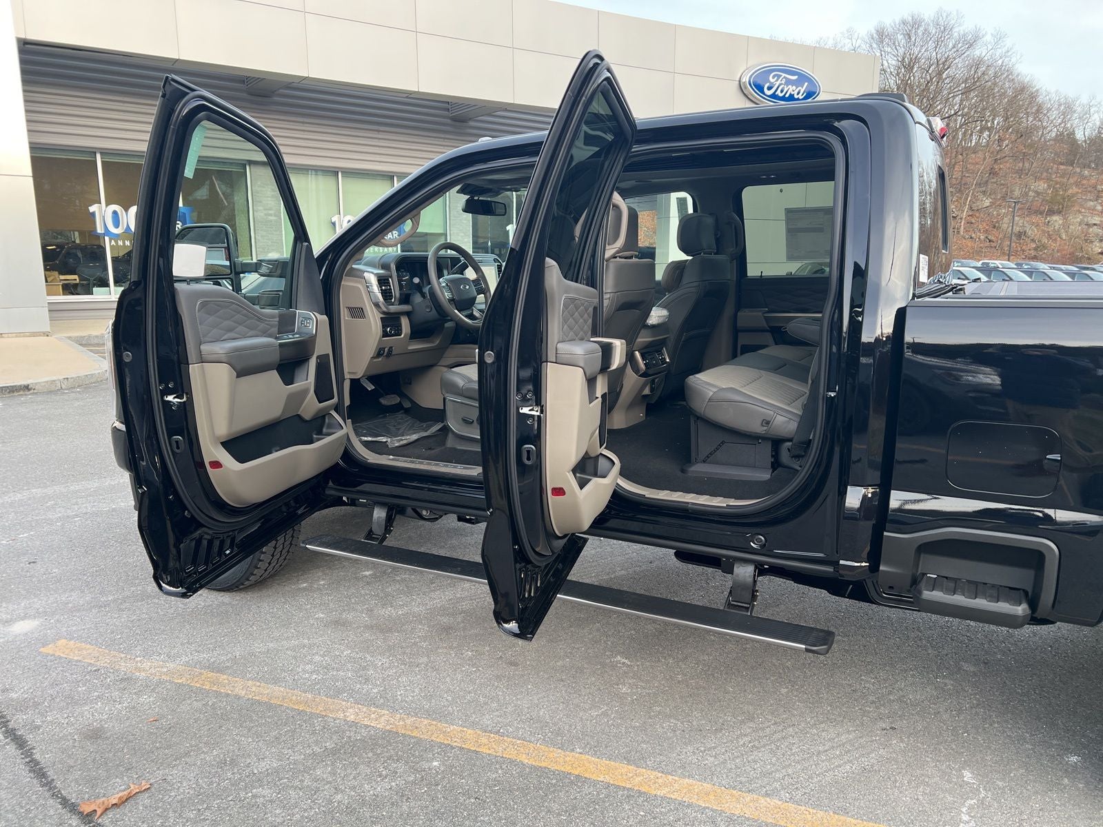 2026 Ford F-350SD Platinum