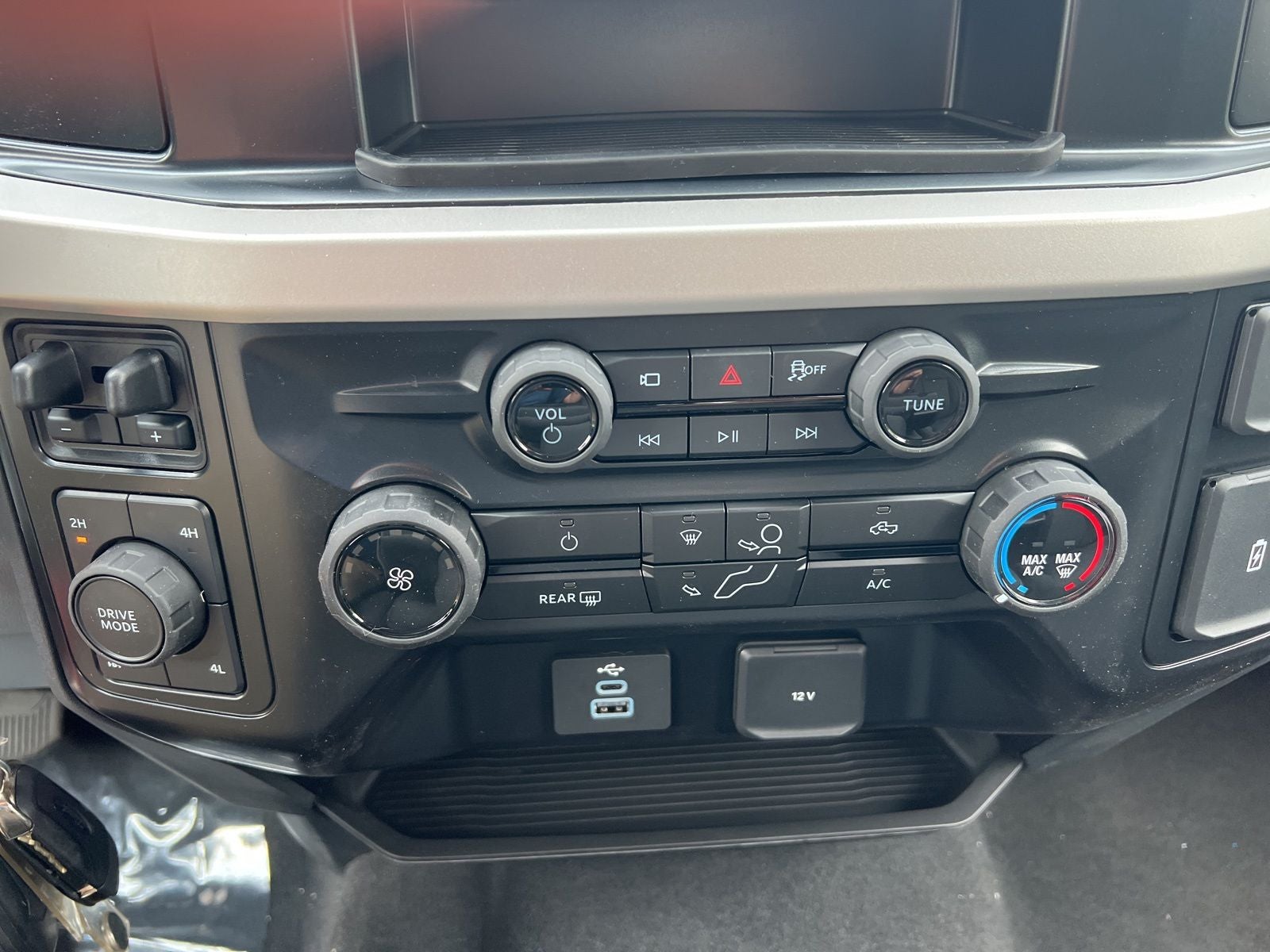 2025 Ford F-350SD XL