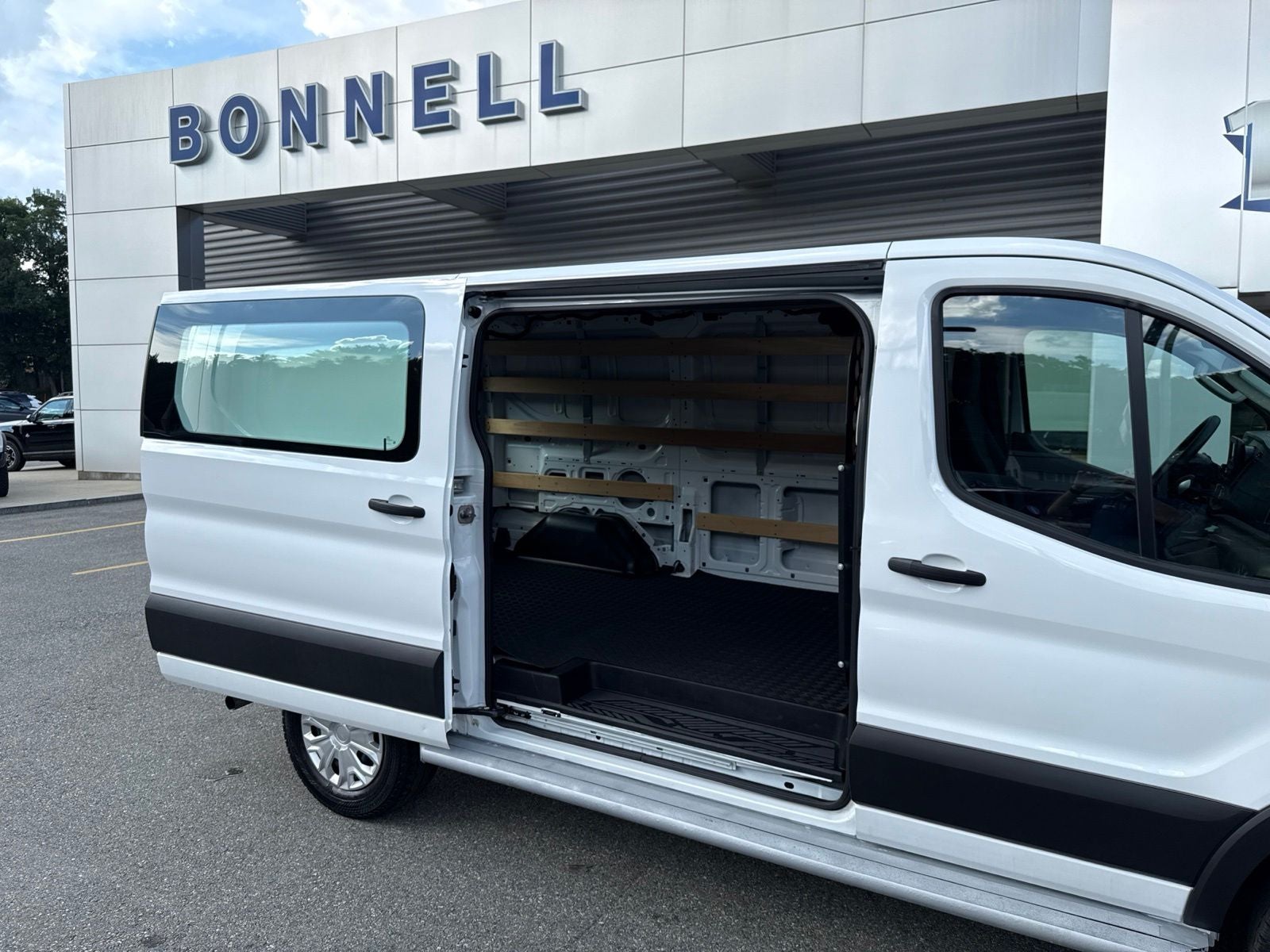2025 Ford Transit-250 Base