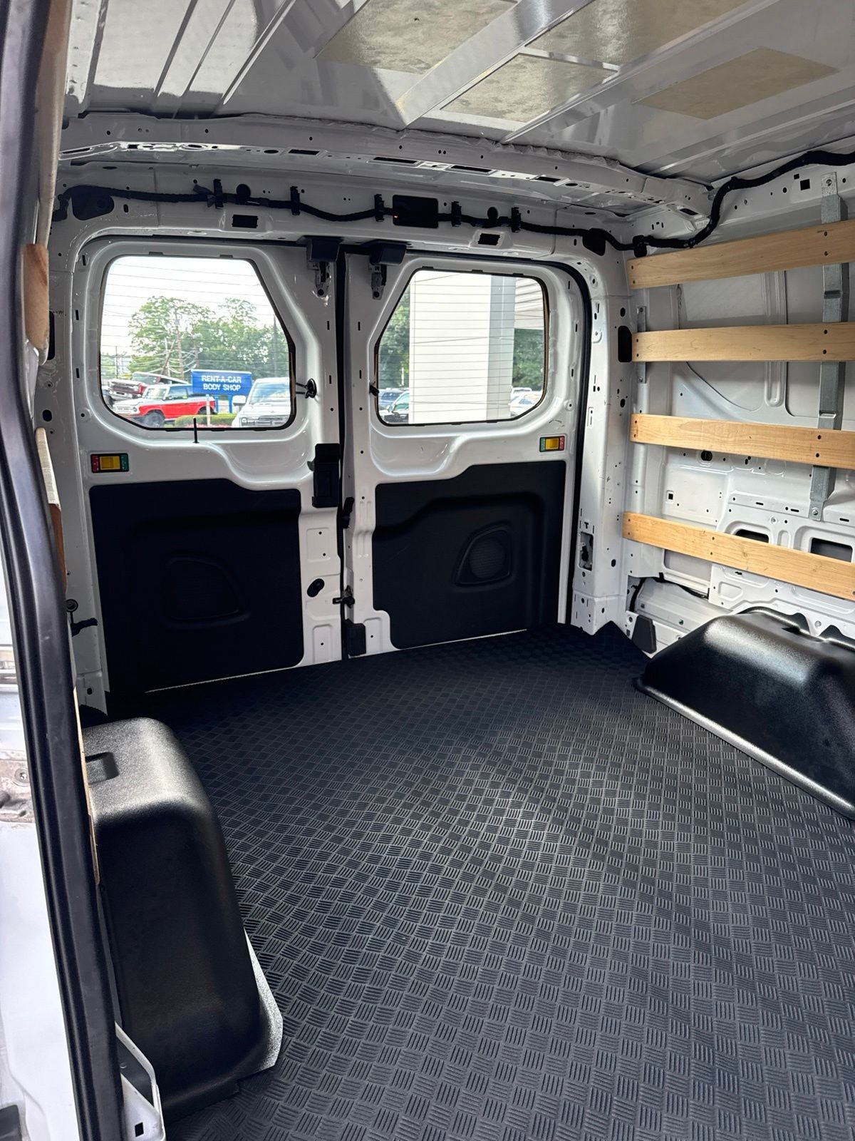 2025 Ford Transit-250 Base