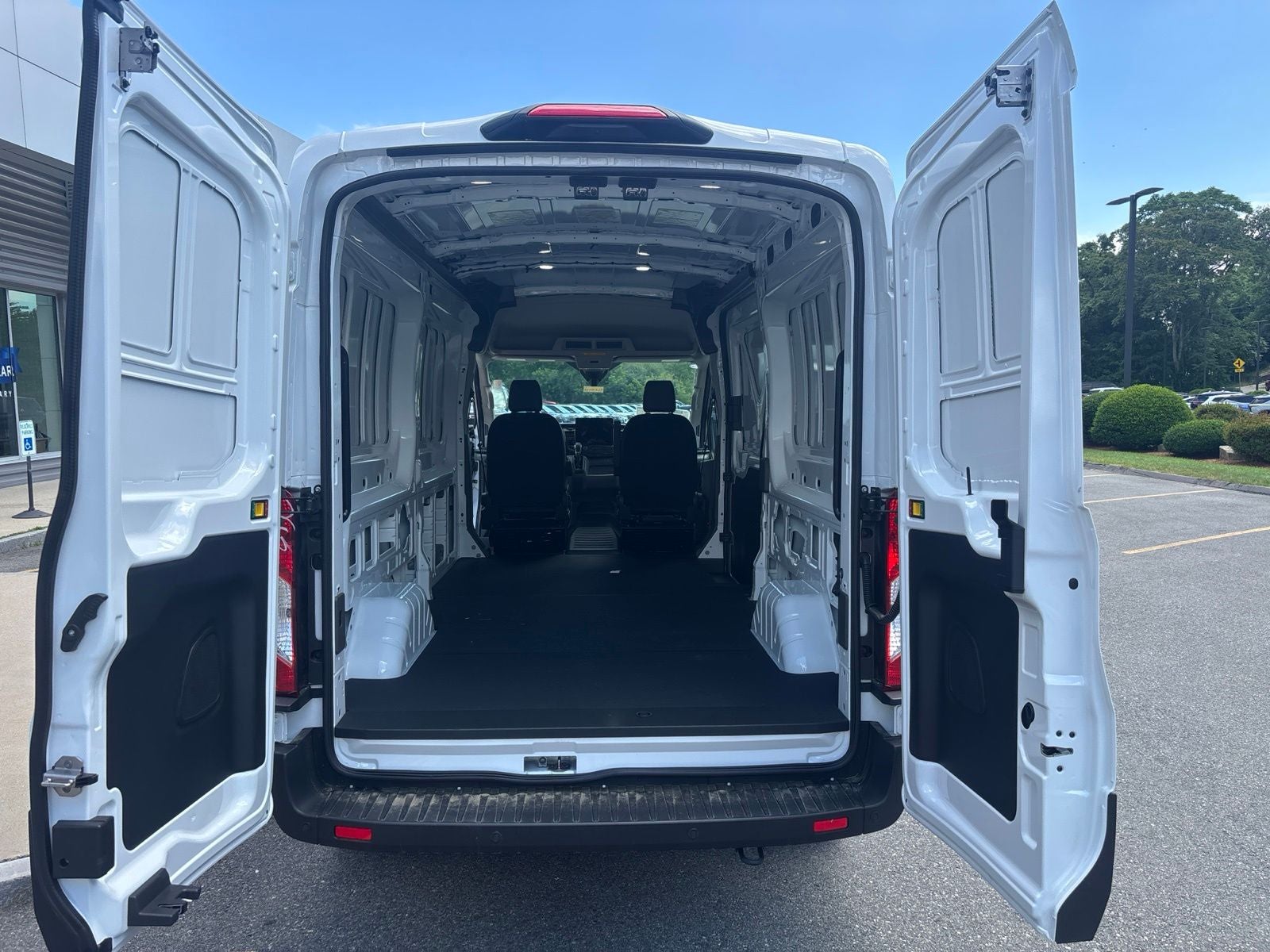 2026 Ford Transit-250 Base
