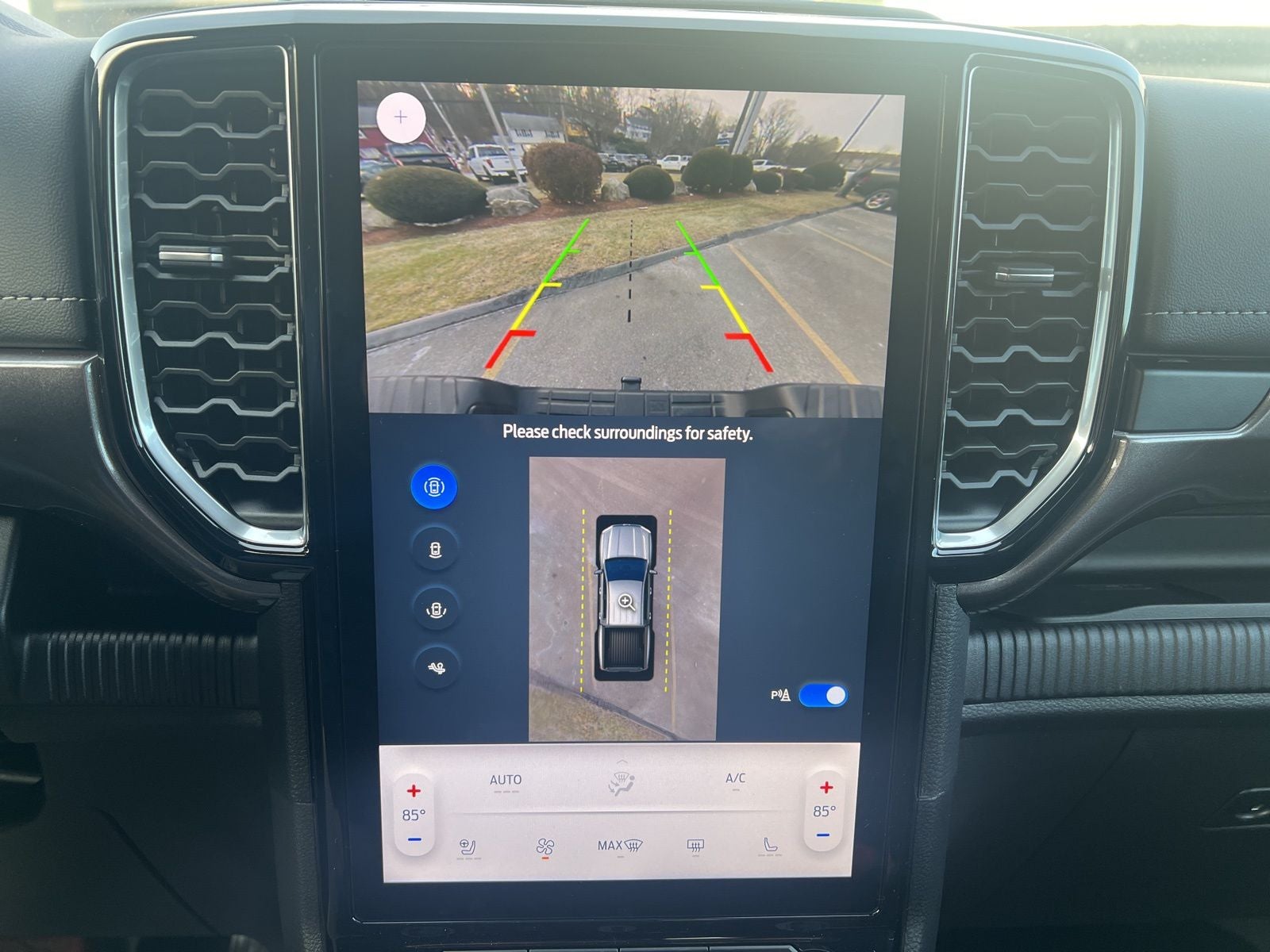 2025 Ford Ranger Lariat