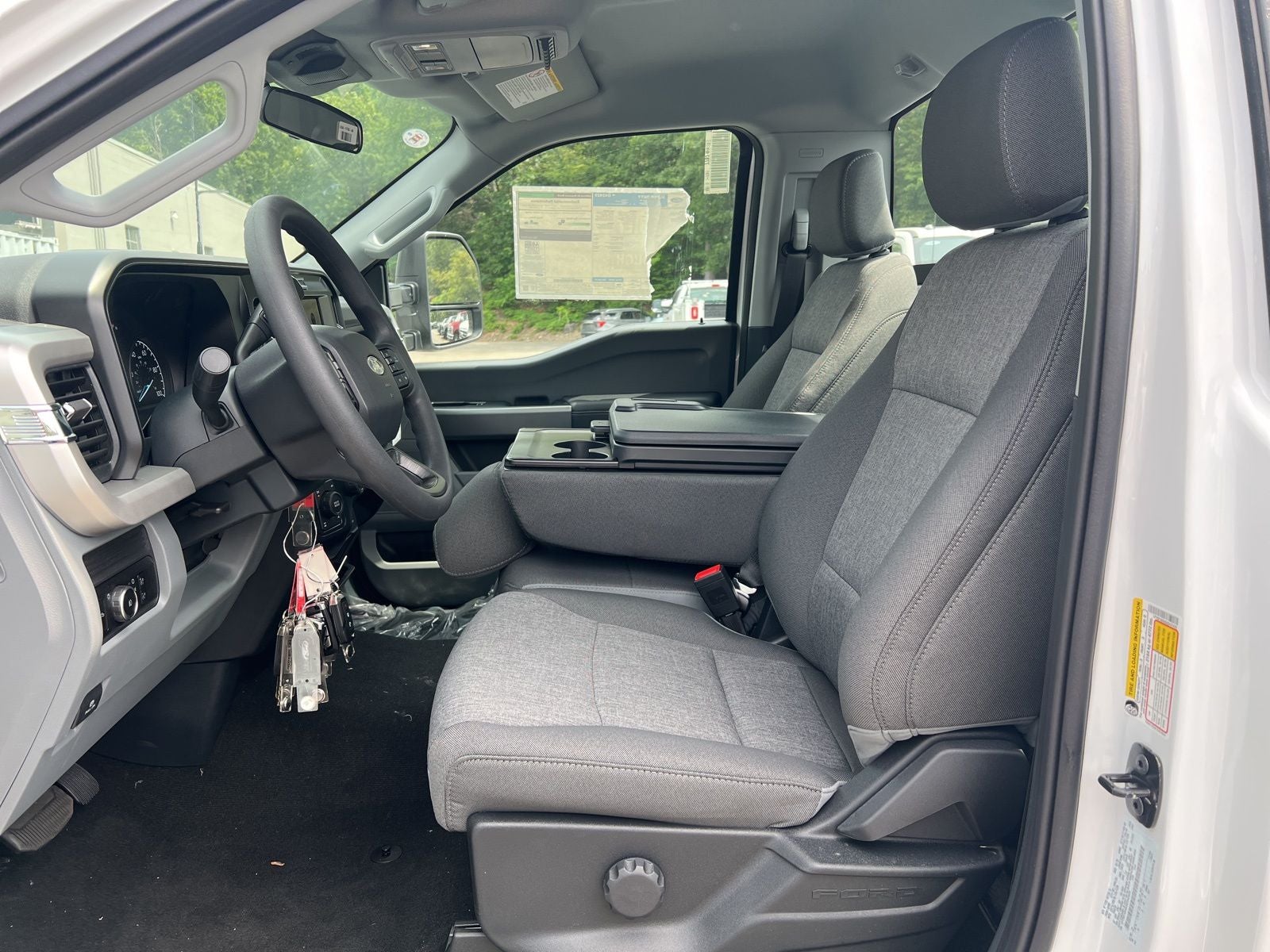 2025 Ford F-350SD XL