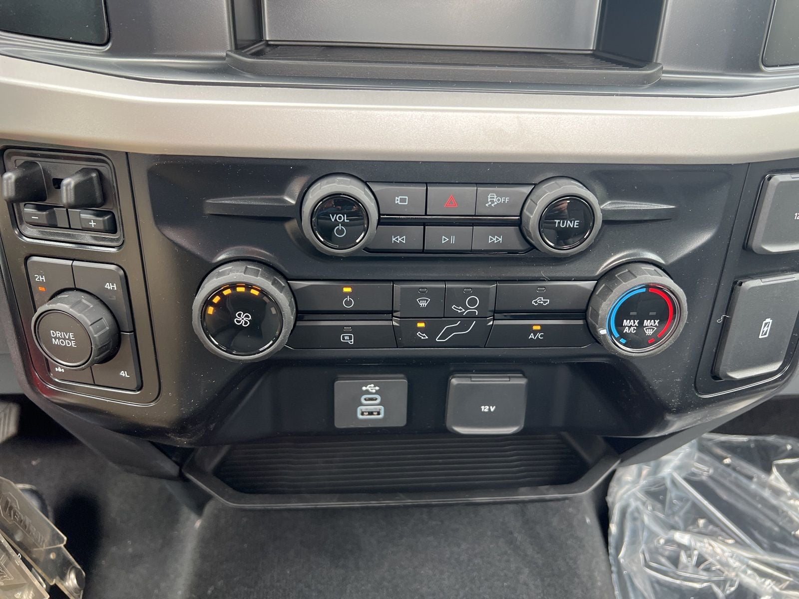 2025 Ford F-350SD XL