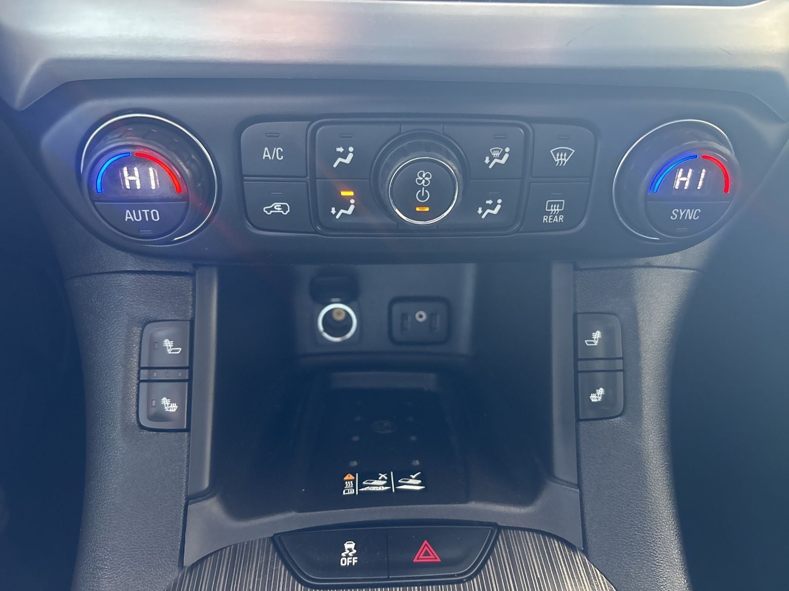 2017 GMC Acadia SLT-1