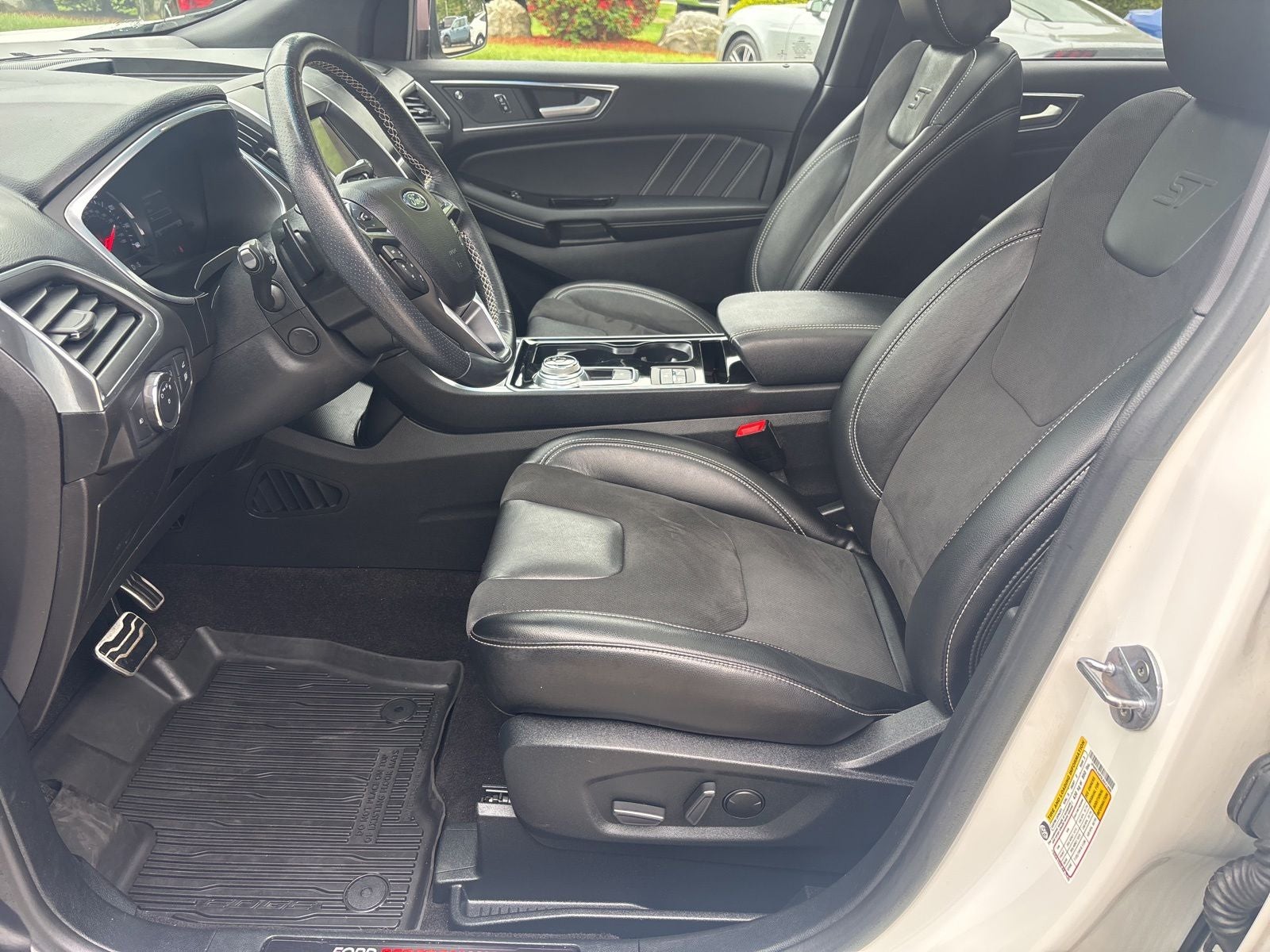 2020 Ford Edge ST