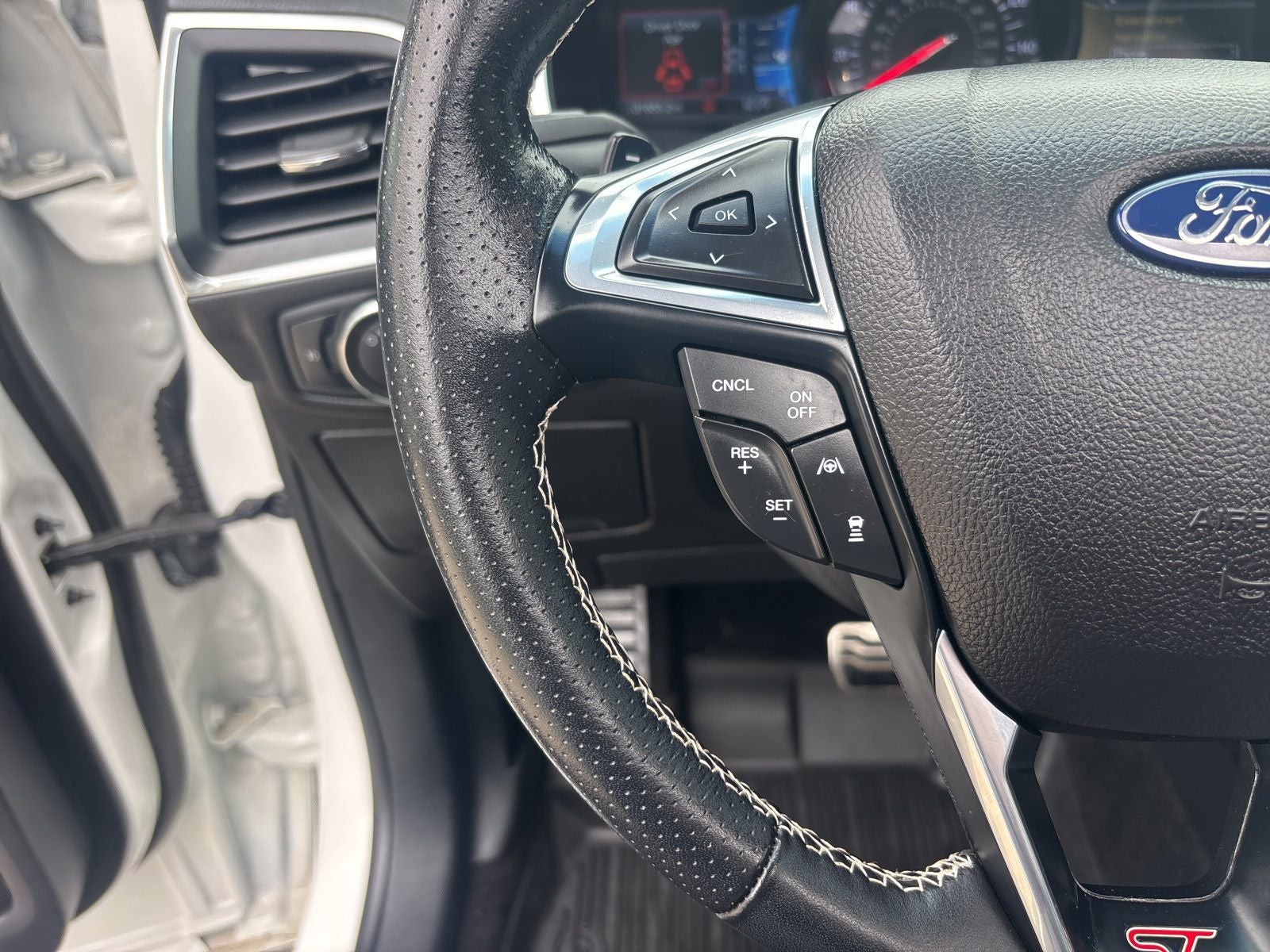2020 Ford Edge ST